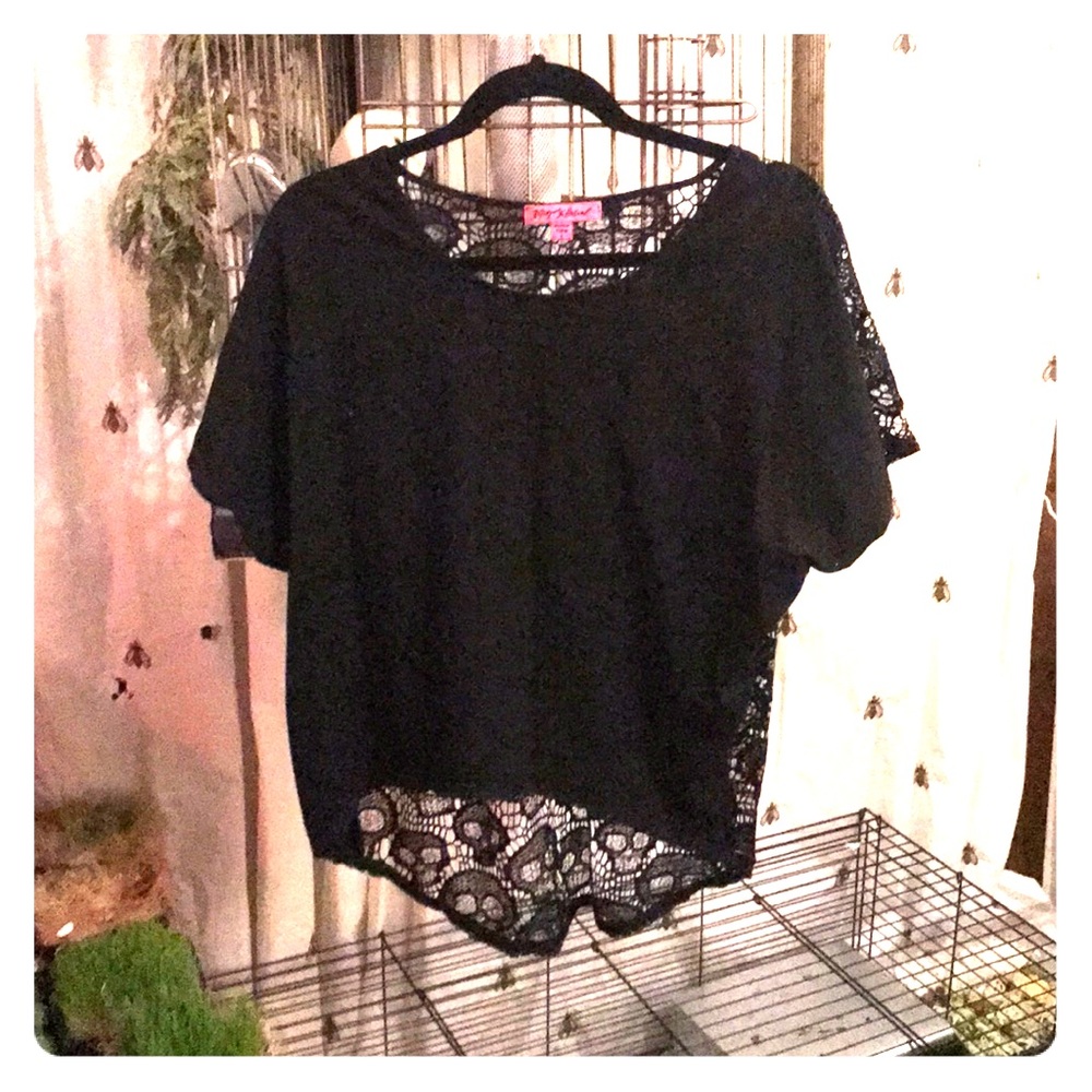 Betsy Johnson Sheer Skull Lace Back Top